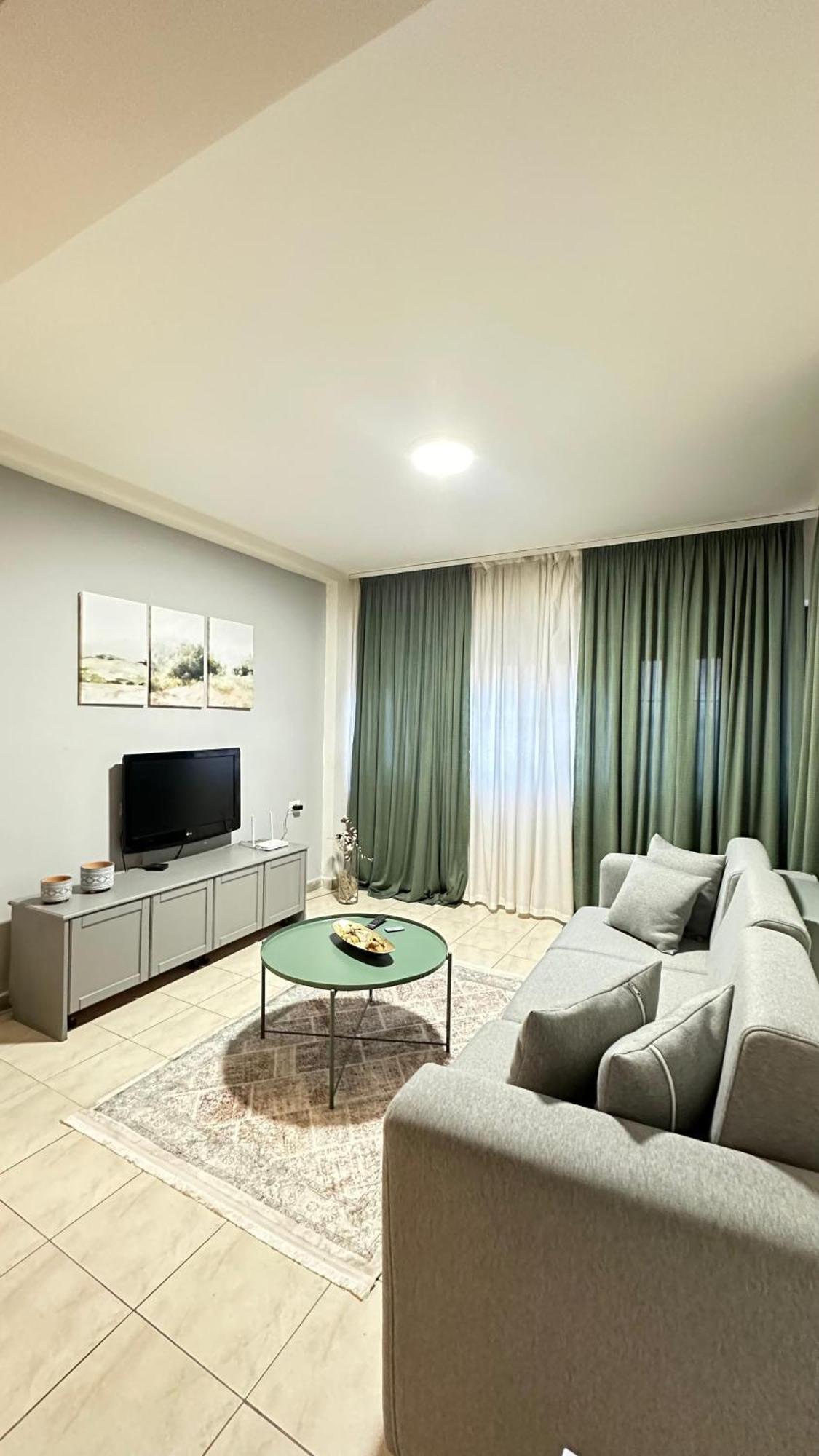 Pazari I Ri: Cozy *